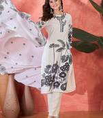 women floral printed kurta with trousers & dupatta