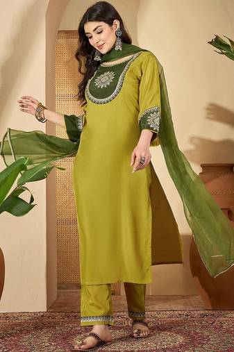 women woven design kurta with trousers & dupatta