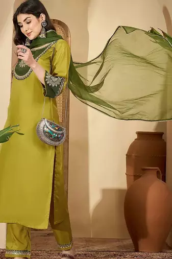 women woven design kurta with trousers & dupatta