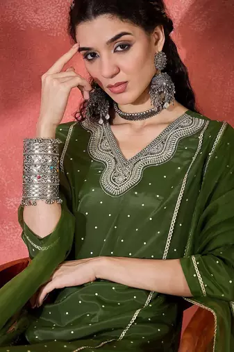 women embroidered straight kurta with trousers & dupatta