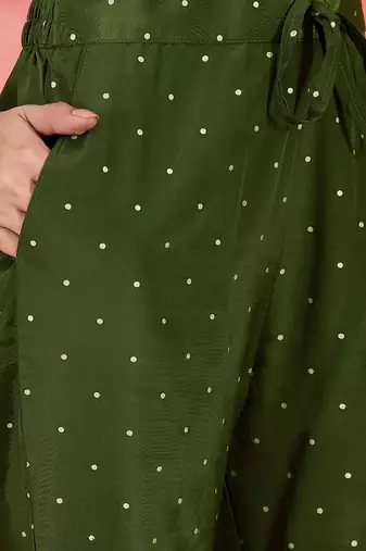 women embroidered straight kurta with trousers & dupatta