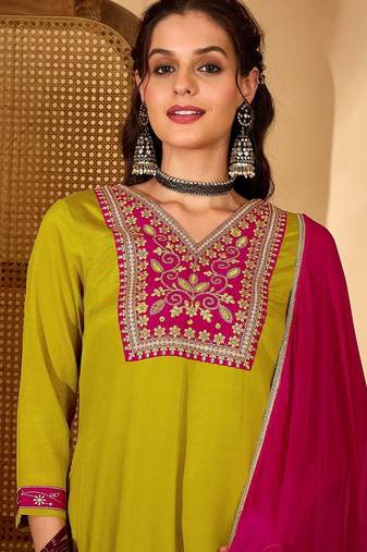 women lime green kurta sets