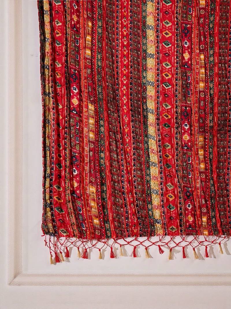 women ethnic motifs thread work kurta with trousers & with dupatta