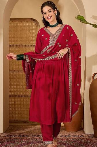 women floral printed a-line kurta with pyjamas & dupatta