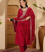 women floral printed a-line kurta with pyjamas & dupatta