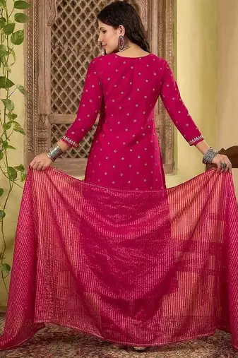 embroidered v- neck kurta & trousers with dupatta