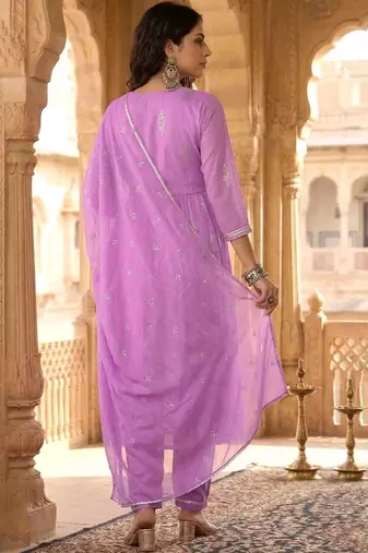 printed v-neck kurta & trousers with dupatta