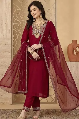 embroidered round neck kurta & trousers with dupatta