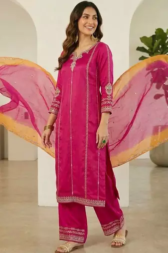 women embroidered notch neck kurta with trousers & dupatta