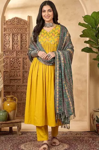 embroidered v-neck kurta & trousers with dupatta