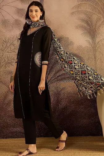 zari thread embroidered kurta with trousers & dupatta