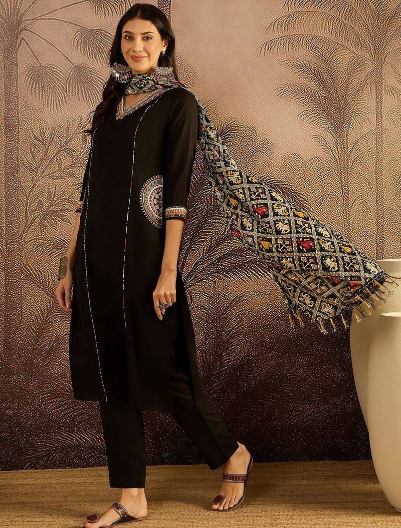 zari thread embroidered kurta with trousers & dupatta