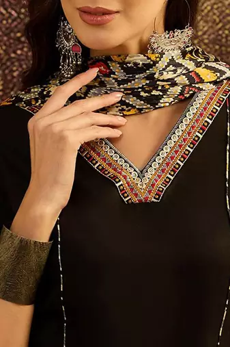 zari thread embroidered kurta with trousers & dupatta