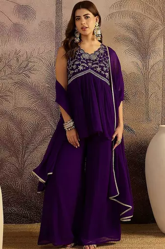 embroidered v-neck a-line kurti & palazzos with dupatta