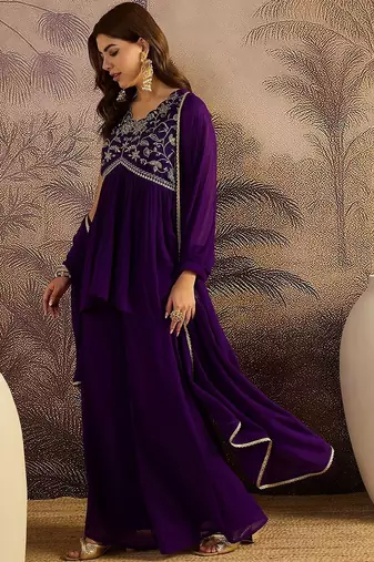 embroidered v-neck a-line kurti & palazzos with dupatta