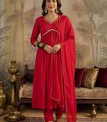 women printed  v-neck kurta with trousers & dupatta