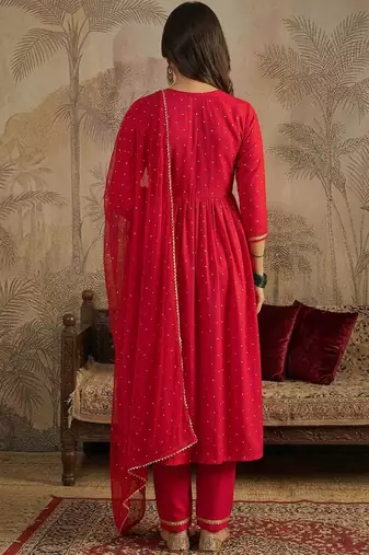 women printed  v-neck kurta with trousers & dupatta