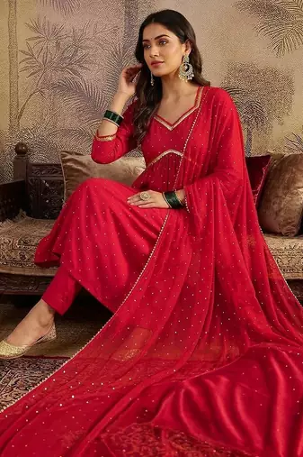 women printed  v-neck kurta with trousers & dupatta