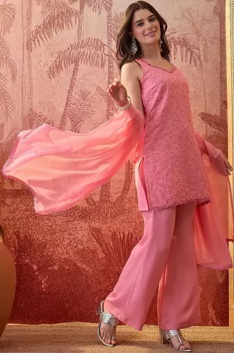 embroidered sweetheart neck kurta palazzos & dupatta