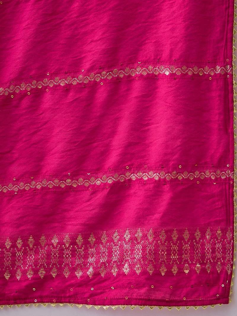 embroidered v-neck  kurta trousers & dupatta