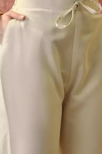 embroidered v-neck  kurta trousers & dupatta