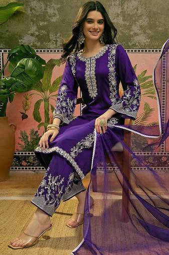 embroidered round neck kurta & trousers kurta set