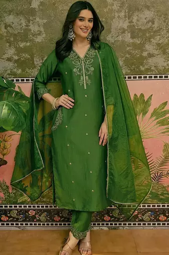 embroidered v-neck kurta & trousers kurta set