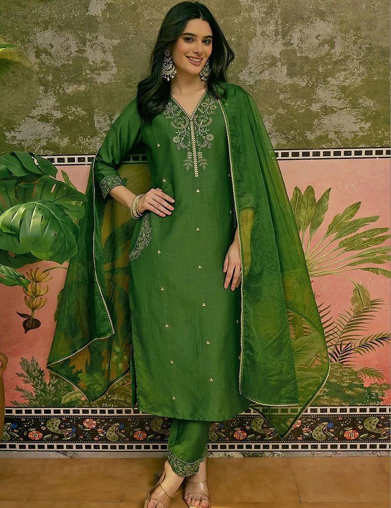 embroidered v-neck kurta & trousers kurta set