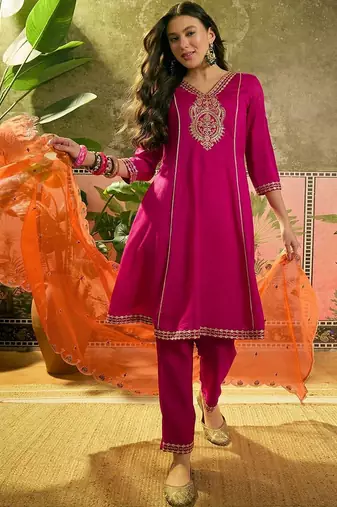 embroidered  v-neck  kurta sets