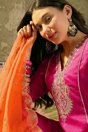 embroidered  v-neck  kurta sets
