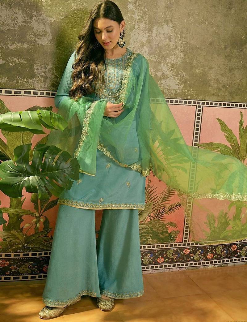 embroidered  round neck kurta sets