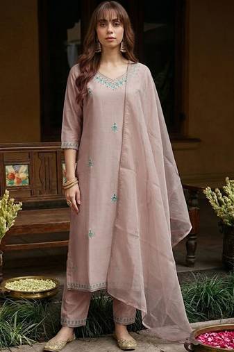 embroidered straight kurta & trousers