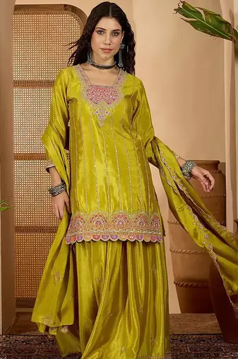 women floral embroidered regular sequinned kurta with skirt & dupatta