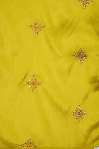 women floral embroidered regular sequinned kurta with skirt & dupatta