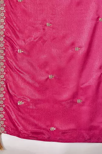 women floral embroidered kurta with pyjamas & dupatta