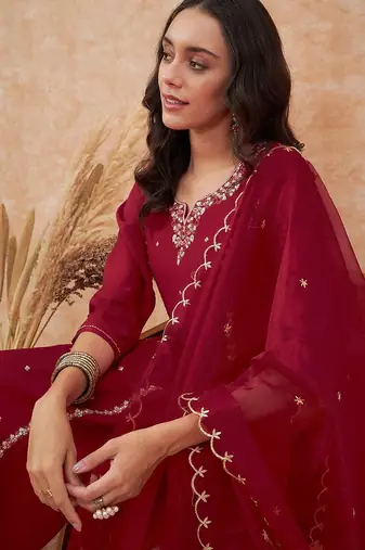 maroon floral embroidered straight kurta with trousers & dupatta