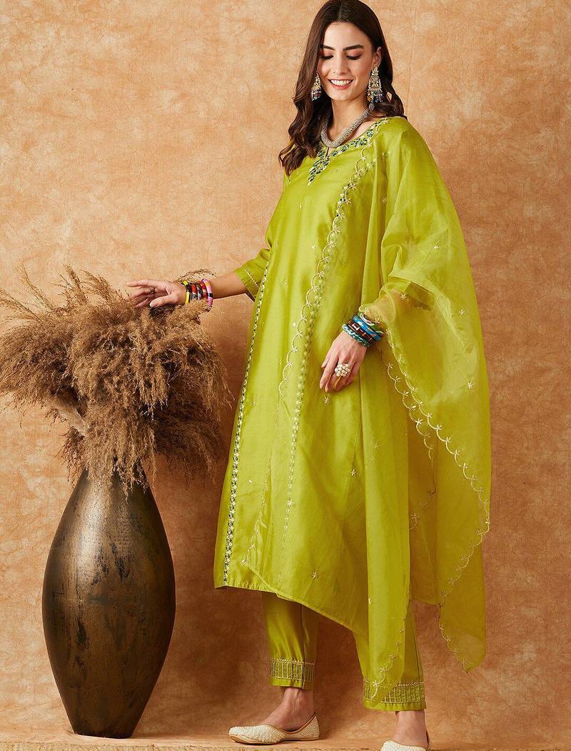 embroidered straight kurta with trouser & dupatta set