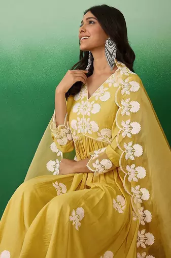 floral embroidered v-neck a-line kurta with trouser & dupatta