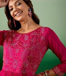 pink floral embroidered round neck pleated straight kurta & trouser