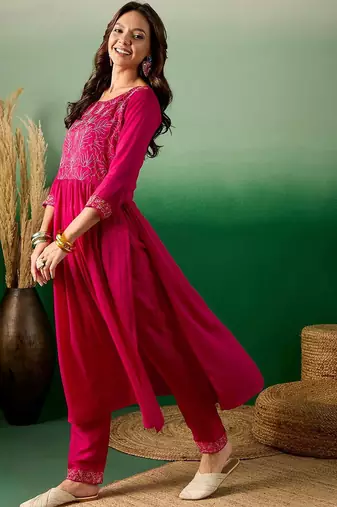 pink floral embroidered round neck pleated straight kurta & trouser