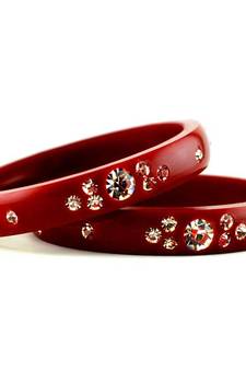 acrylic 16cut maroon colour bangle