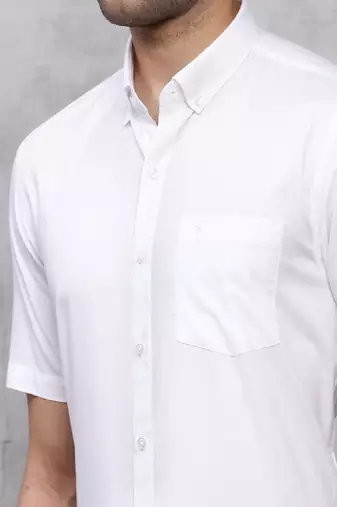 White plain cotton slim fit shirt men