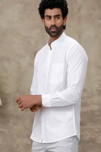 Men standard fit solid mandarin collar cotton casual shirt