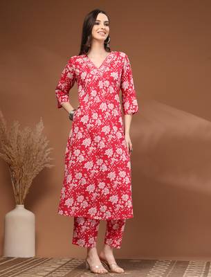Red floral printed cotton stitched kurta set with palazzo for women 3