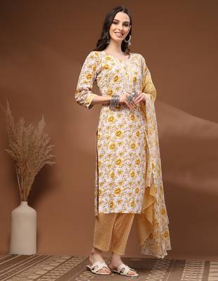 Off white floral printed cotton stitched kurta set with palazzo & dupatta for women 4