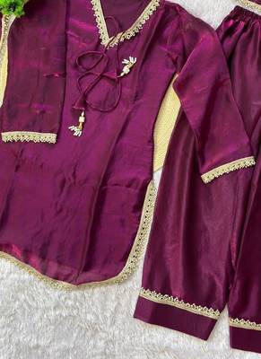Rani-pink silk blend lace farshi salwar set 2