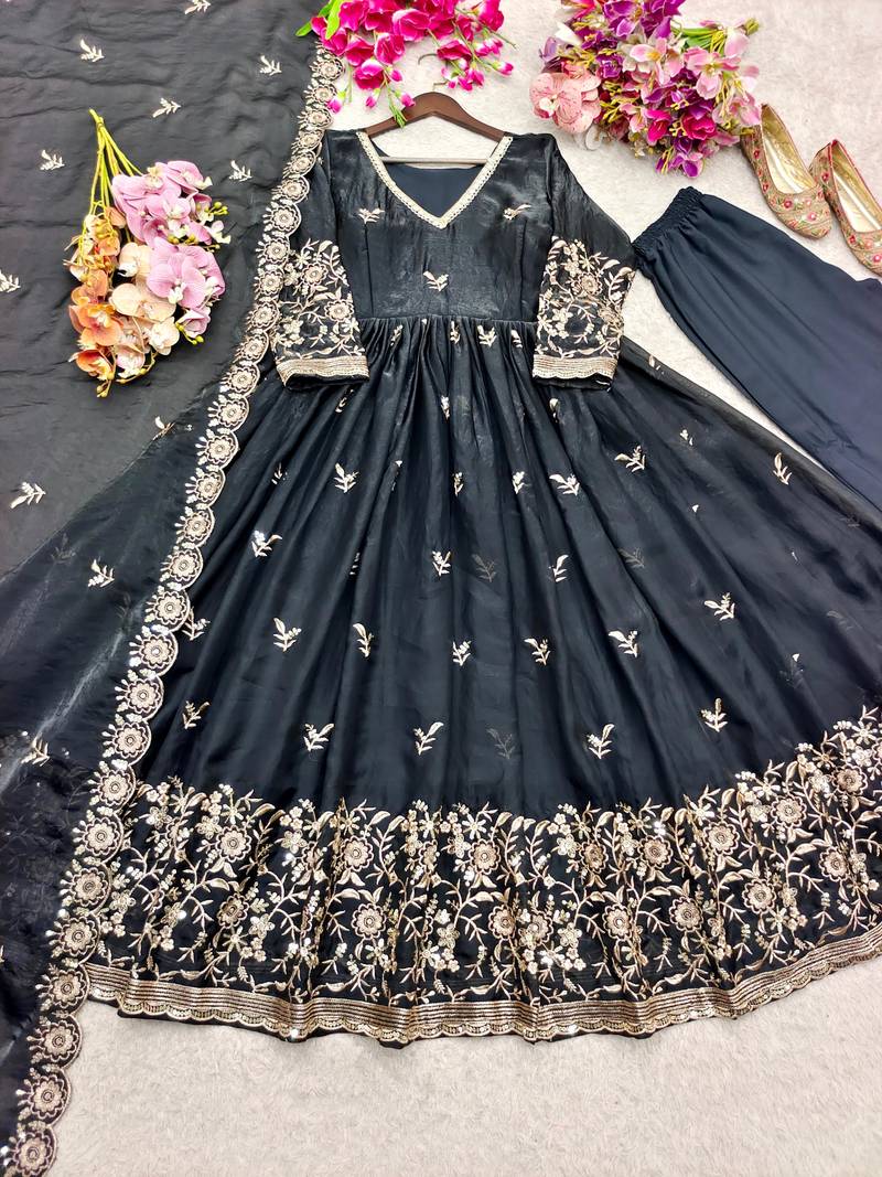 Black silk blend embroidered flared gown set