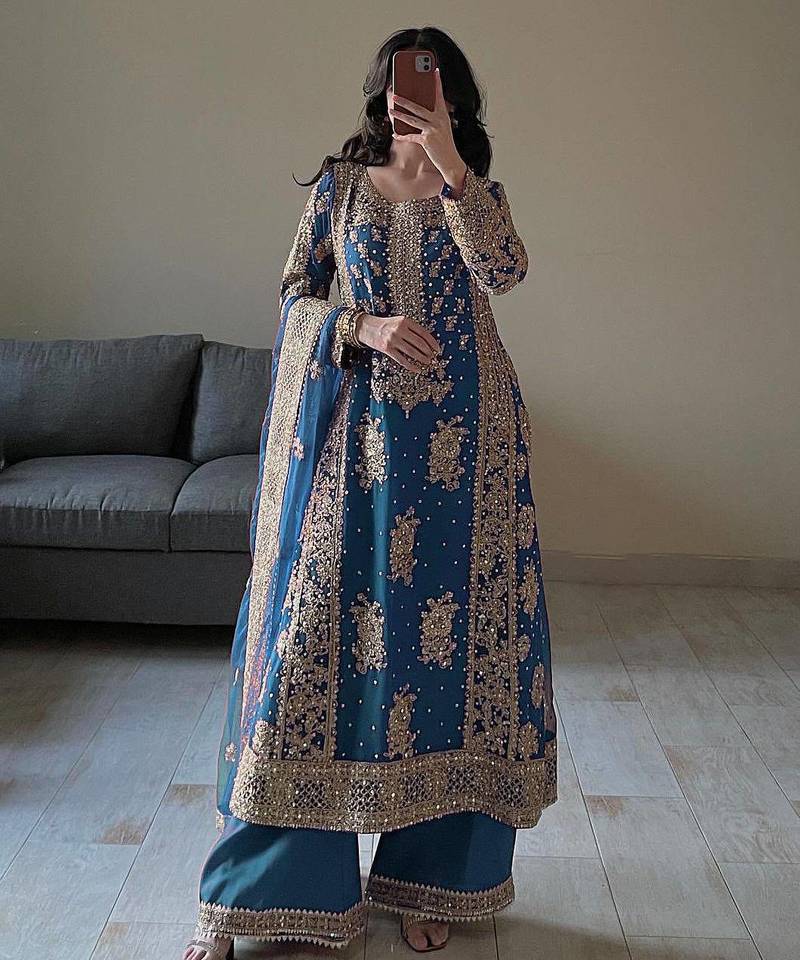 Blue faux georgette thread palazzo set