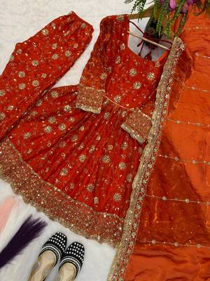 Orange silk blend embroidered flared gown set 3