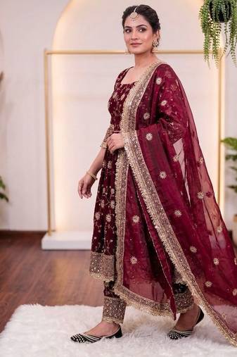 Maroon silk blend embroidered flared gown set